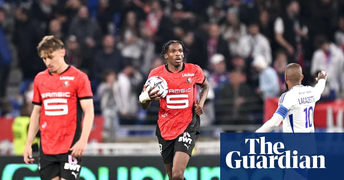 帕尔默传闻再起：利物浦与切尔西角逐，转会风暴暗流涌动