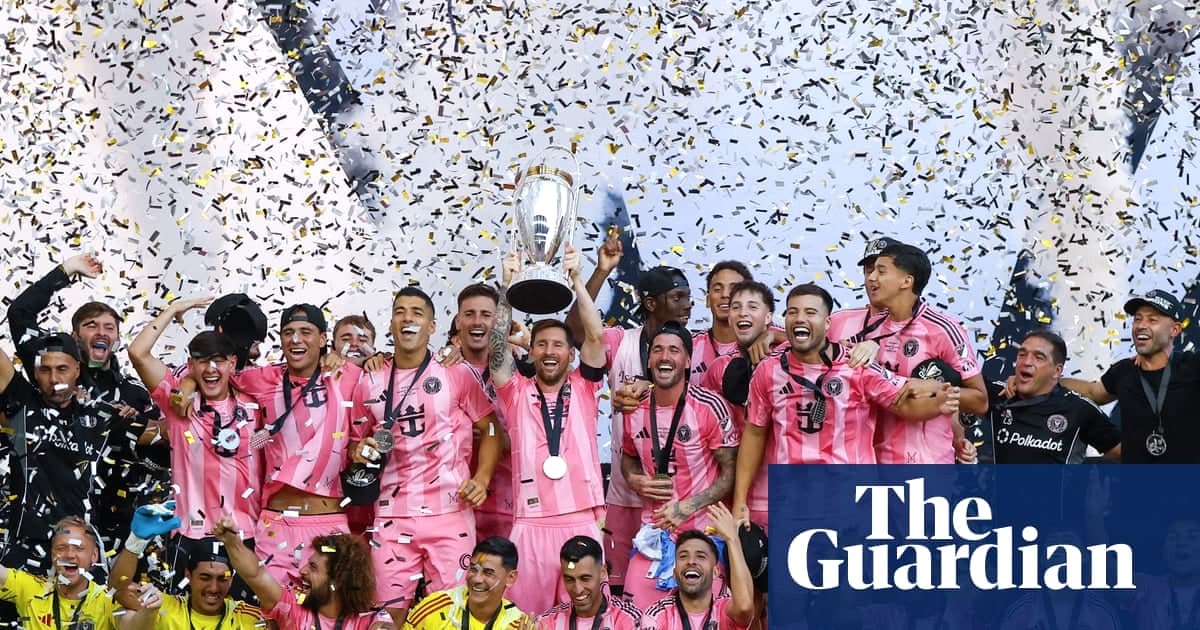 梅西引领迈阿密国际夺 MLS Cup：3-1力克温哥华的激战夜