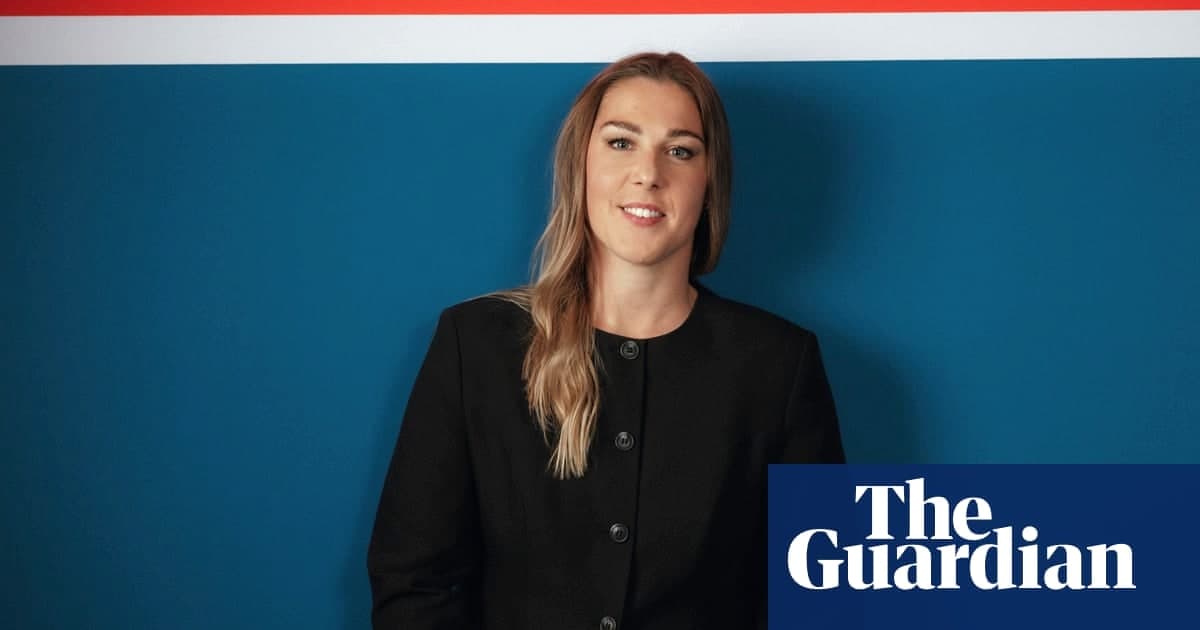 玛丽·厄普斯揭露退役真相与心路