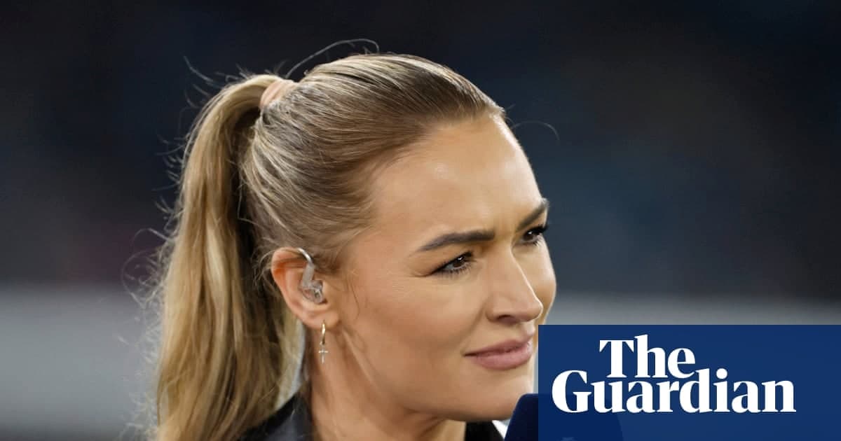 劳拉·伍兹直播中晕倒 英格兰女子队友谊赛引关注