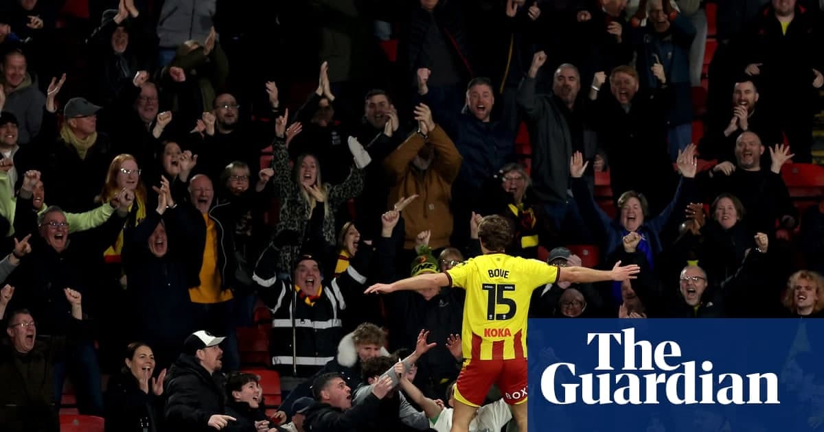 沃特福德3-1击败雷克斯汉姆，延续附加赛希望