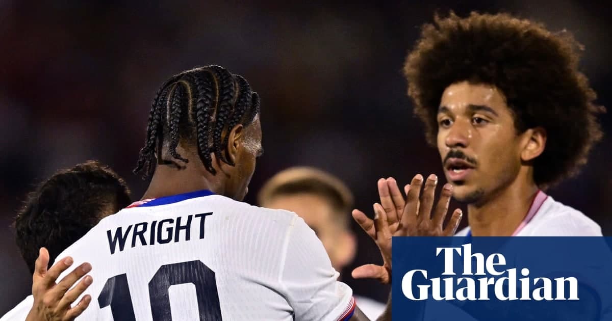 美国男足在世界杯前显现势头：2-1击败澳大利亚迎来转折点