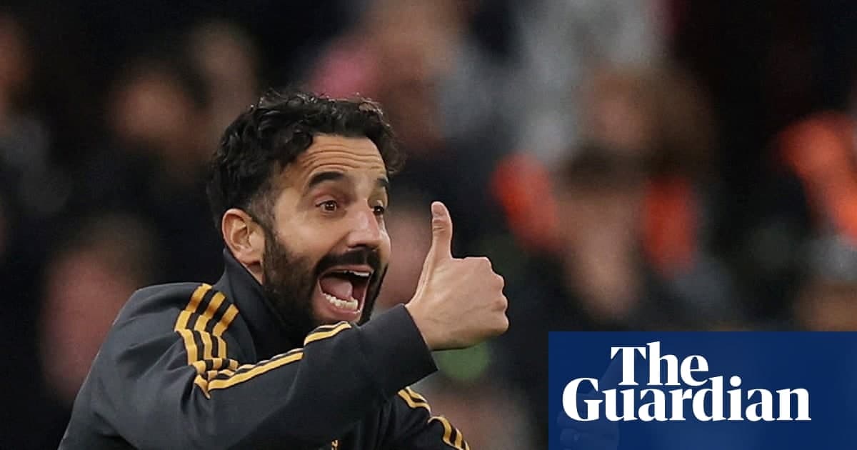 阿莫里姆回应斯洛特批评：我不在乎他说什么