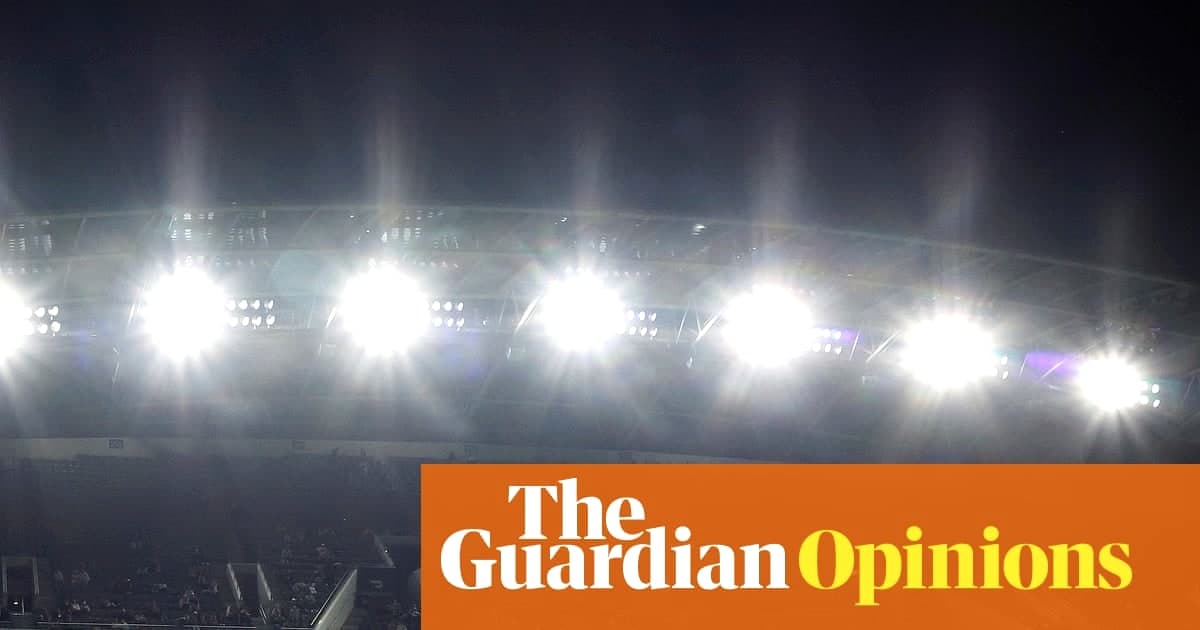 美国女子职业足球的跨性别议题：理性辩护与恐慌并存