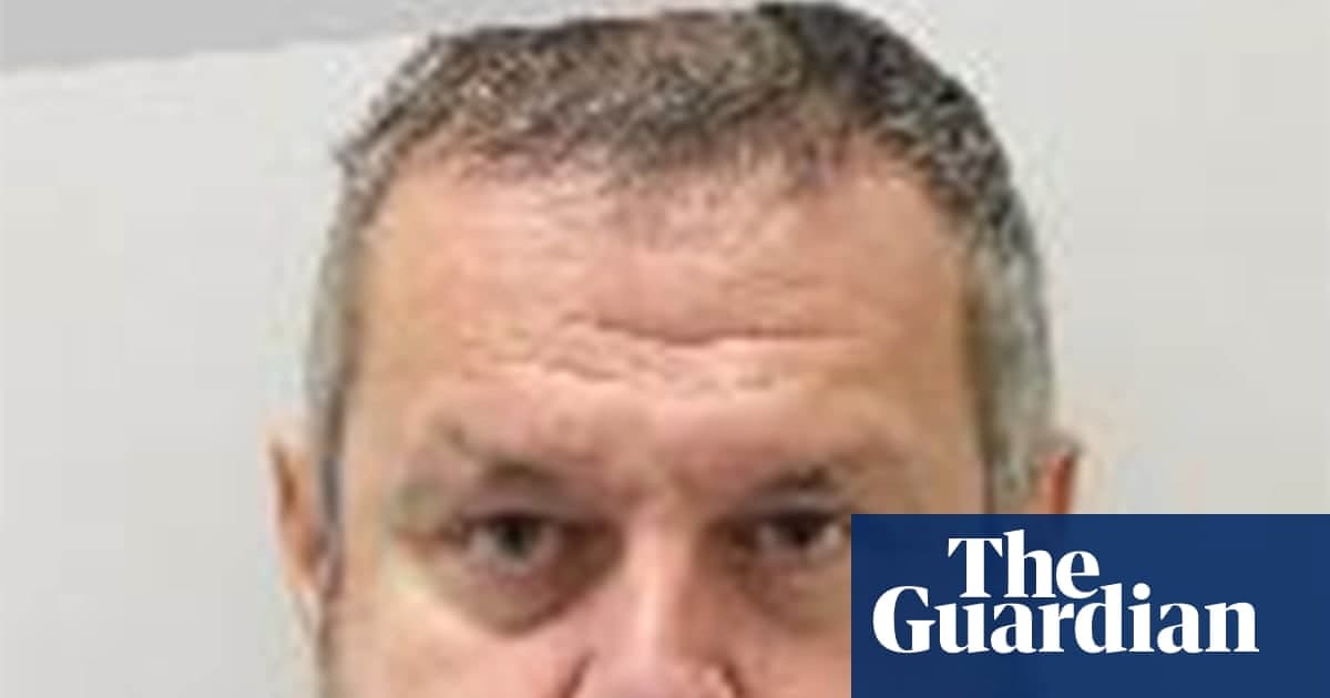 前英格兰足球联盟助理裁判因性侵未成年女孩被判监禁13.5年