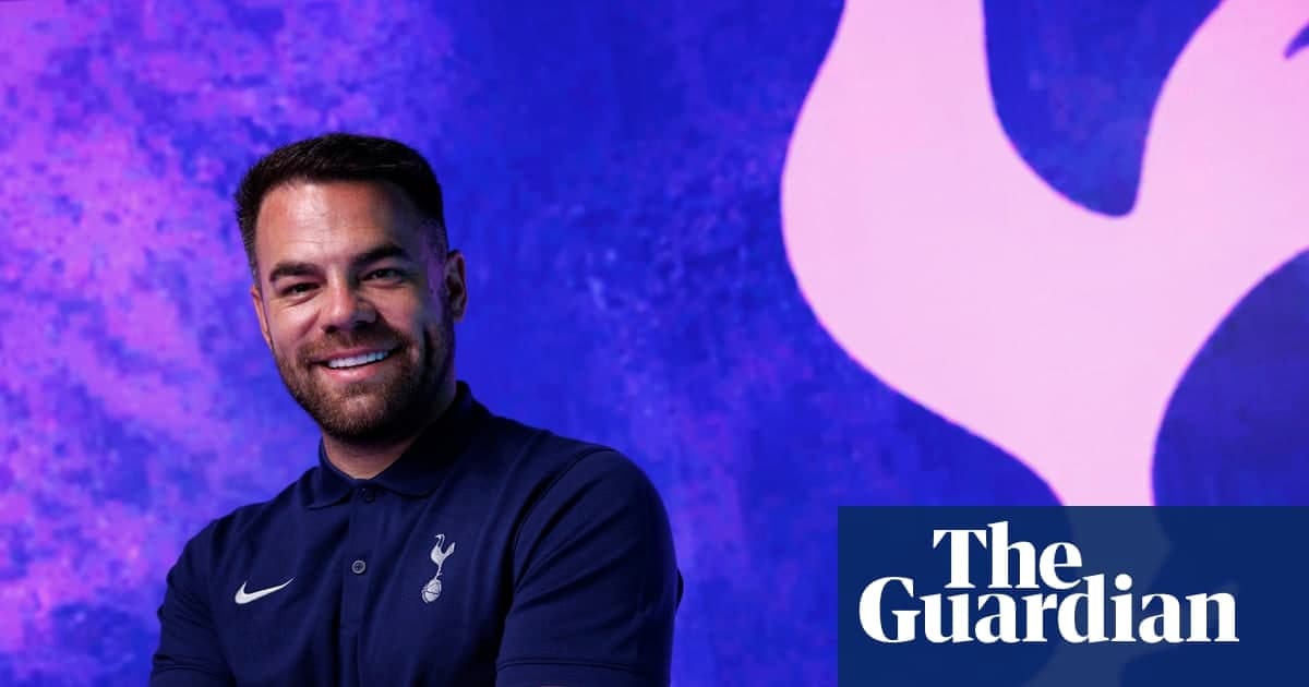 马丁·霍：我们还离目标不到15%的路程， Spurs 女足主帅强调以标准推动长期进步