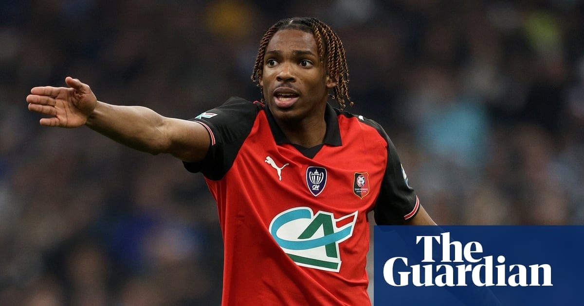 雅克特或成利物浦范迪克接班人