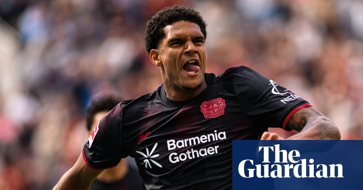 夸安萨在勒沃库森稳步崛起，开启成名之路