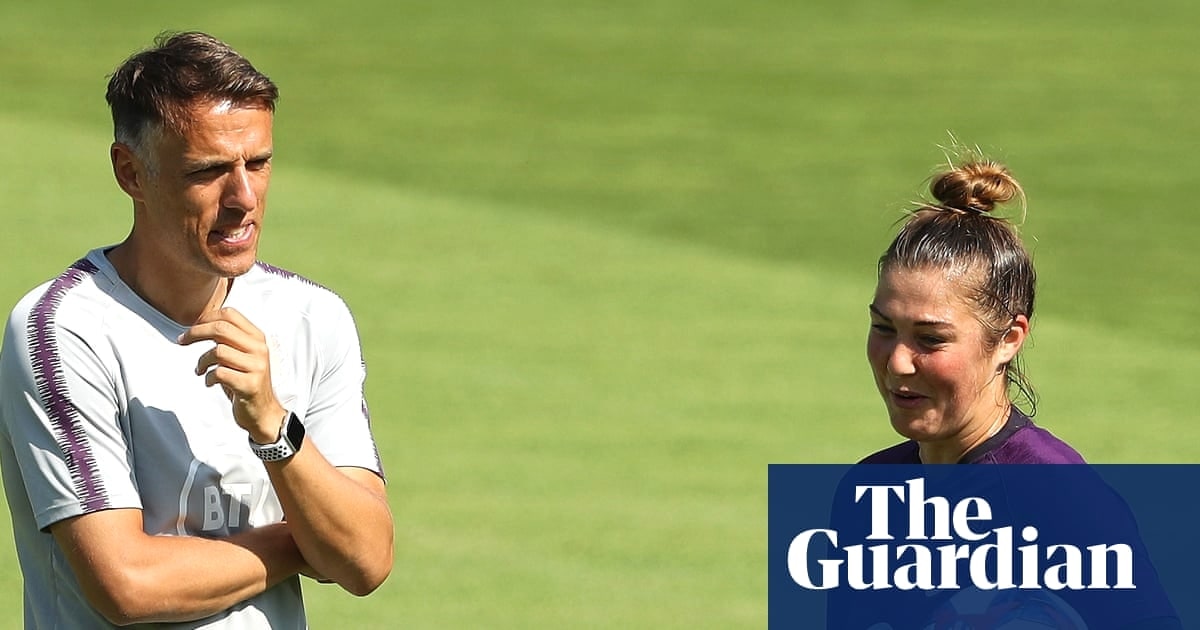 玛丽·厄普斯披露疫情封锁中的求生之路