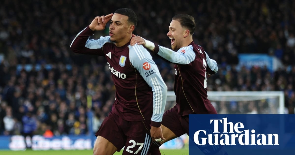 摩根·罗杰斯双响助维拉2-1逆转利兹