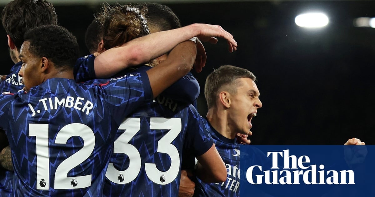 特罗萨德绝杀，阿森纳继续领跑英超