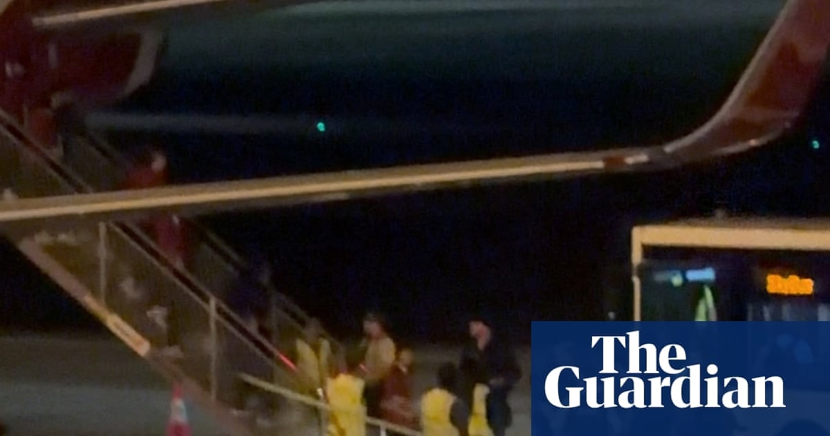 伊朗女足再有两人赴澳寻求庇护，球队离境前往马来西亚