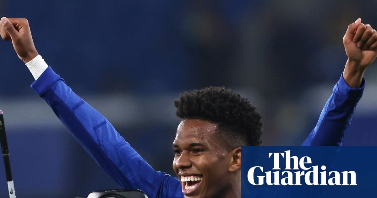 埃斯特万·威廉补时绝杀利物浦,切尔西结束连败让阿森纳继续领跑英超