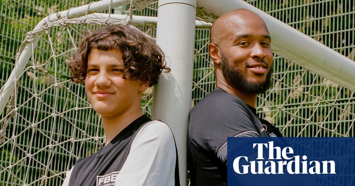 失落青少年需要导师:足球能成为希望之路